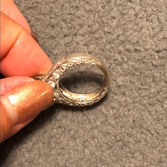 Emerald cut CZ ring on silver tone mounting - Picture 6 of 7